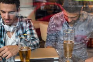 Quatre possibilités pour montrer que vous êtes accro à une personne