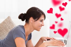 9 Raisons pour lesquelles les mères célibataires ne devraient pas avoir peur des rencontres en ligne