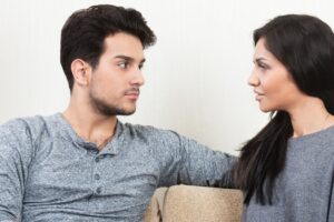 15 mauvaises habitudes dans une relation qui peuvent ruiner votre partenariat