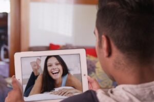 10 meilleures chansons de relations longue distance pour renouer avec votre conjoint