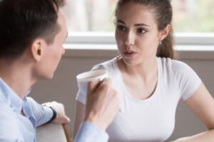 Comment donner et recevoir des critiques constructives dans les relations
