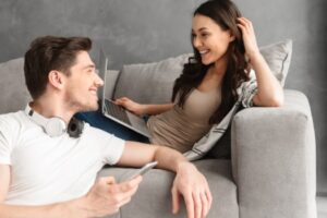 Des moyens efficaces de communiquer avec votre conjoint pour sauver votre mariage