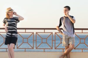 Comment la relation à distance est affectée par ces 5 styles d&rsquo;écoute