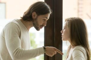 Améliorer la communication avec un conjoint passif agressif