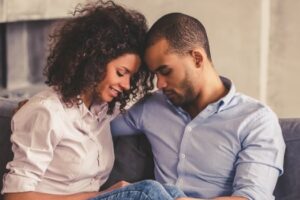 Comment comprendre l&rsquo;amour contre la luxure : 5 signes et différences