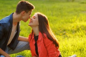 12 Conseils d »amour chez les adolescentes pour les gars pour réussir le jeu de rencontre