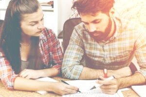8 conseils pour avoir une conversation d&rsquo;argent significative dans votre mariage