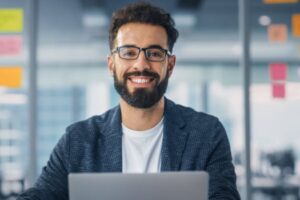Comment être plus masculin dans une relation : 21 conseils pour les hommes