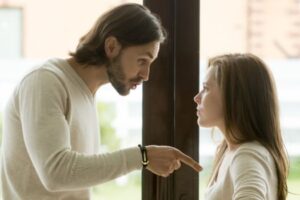 10 signes avant-coureurs d&rsquo;un mari et d&rsquo;un mari sociopathes  Ce qu&rsquo;il faut faire
