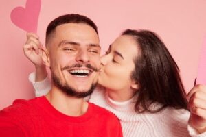 Comment transformer l&rsquo;engouement en amour : 13 façons efficaces