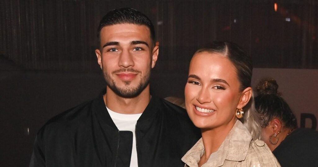 Molly-Mae Hague suscite des craintes partagées après l'anniversaire de son fiancé Tommy Fury