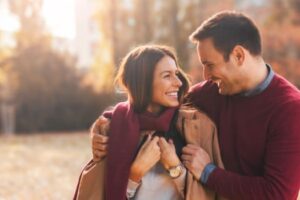 10 signes indubitables que vous sortez avec un homme respectueux