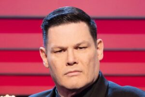 La star de Chase, Mark Labbett, fait des « fouilles » avec son ex après une séparation à cause de l'écart d'âge