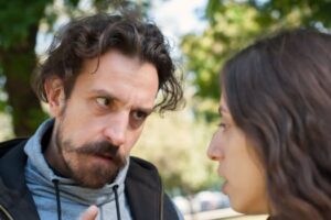 6 raisons pour lesquelles vous avez besoin d'une thérapie pour les violences verbales et comment elle peut vous aider