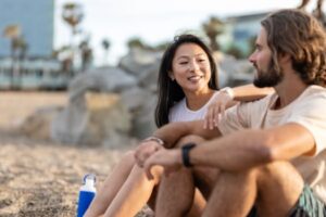 Communication non violente : signes, avantages et conseils pour les relations