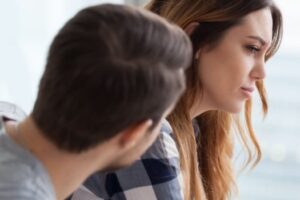 Comment redonner confiance après une trahison : 13 méthodes réfléchies à essayer