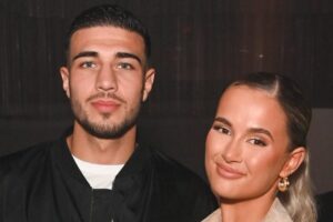 Pourquoi la séparation de Molly-Mae et Tommy Fury a-t-elle autant affecté le Royaume-Uni ?