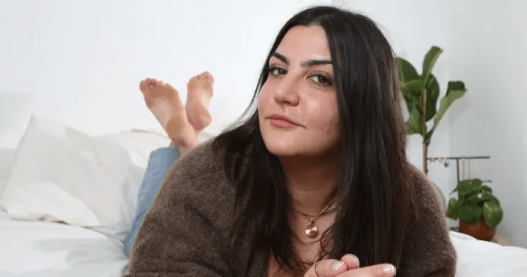 Je n'appréciais pas le sexe, alors je me suis levé et je suis parti au milieu de celui-ci.