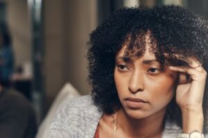 Mari toxique : signes et comment le gérer