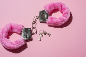 Nous sommes presque tous pervers, alors pourquoi la majorité cherche-t-elle désespérément à garder le secret ?