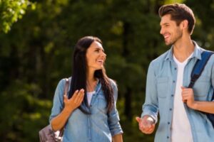Comment faire fonctionner une relation platonique : 10 conseils