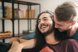 Les narcissiques secrets aiment-ils la bombe : signes, impact et amp; Comment gérer