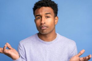 13 hommes partagent des choses qu'ils ne savaient pas sur les femmes jusqu'à ce qu'ils aient une petite amie
