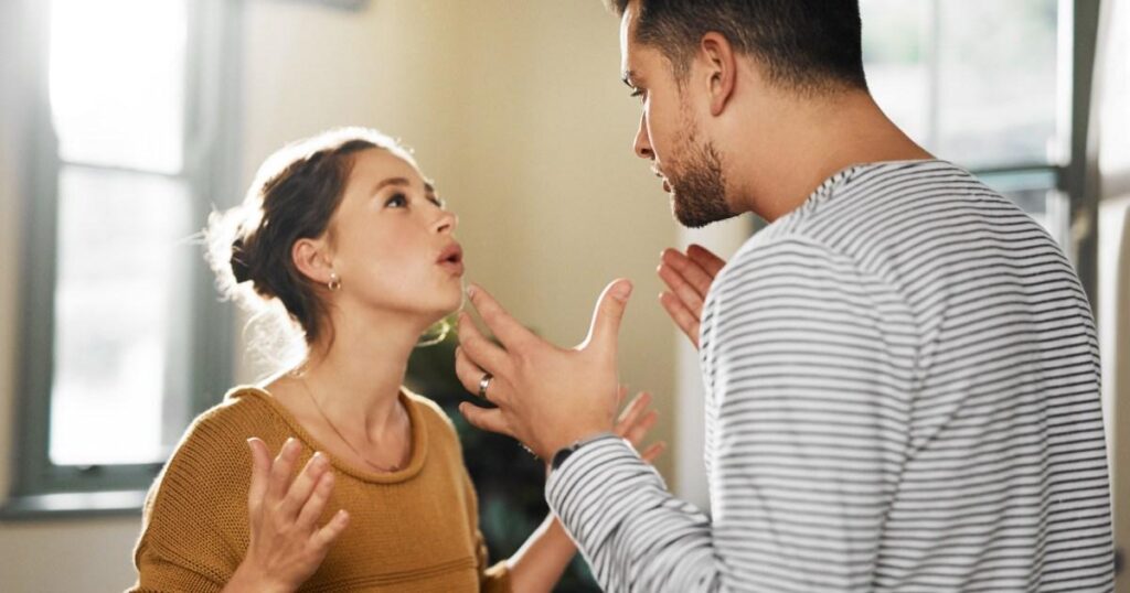 Votre mariage est en difficulté ? 6 signes indiquant qu’un divorce pourrait se profiler à l’horizon