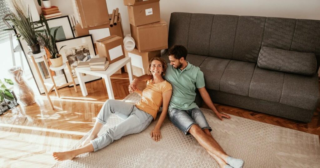 Je veux acheter une maison avec mon partenaire - mais nous ne sommes ensemble que depuis un an