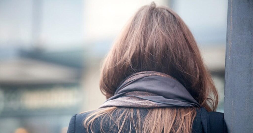 Je sais que je suis une femme laide - je souhaite juste que les hommes me donnent une chance