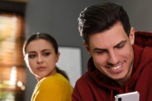 7 signes communs de micro-Cheeting & amp; Façons de y faire face