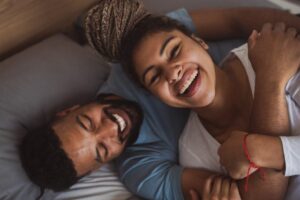 L'écart d'âge parfait si vous voulez qu'une relation dure