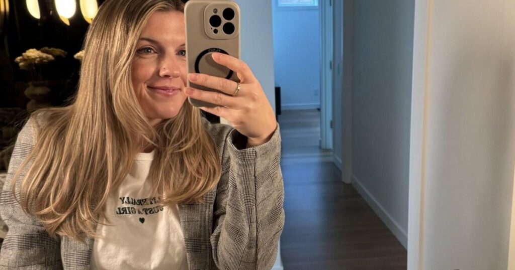 Je pensais que mon petit ami était « parfait » — un message a tout changé