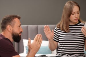 Qu’est-ce que la mythomanie ? Signes et amp; Comment gérer ?