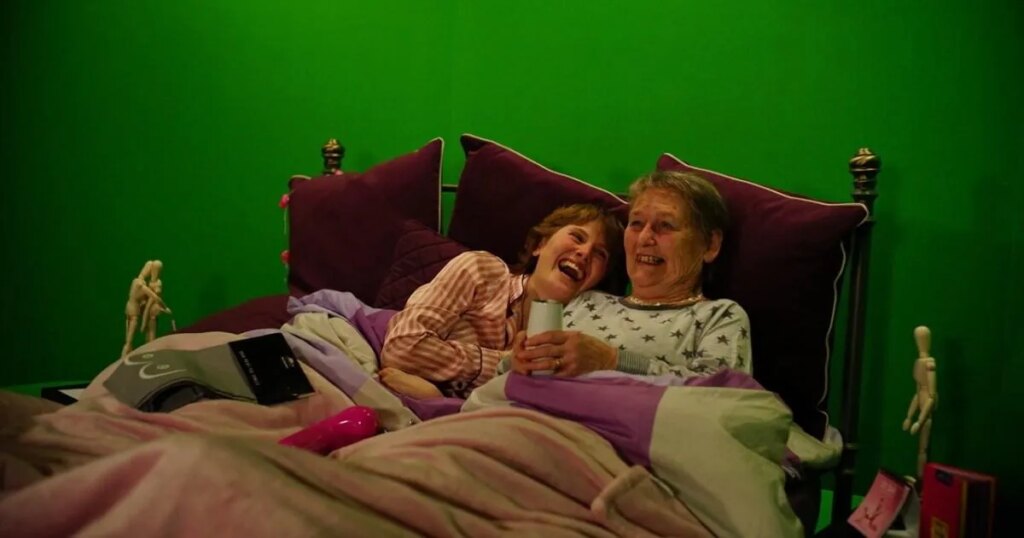 Je pensais que grand-mère était naïve en matière de sexe, puis elle a mentionné la banane.