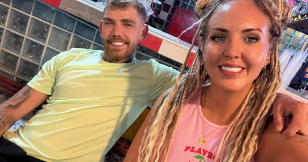 Nous sommes dans une relation engagée mais nous vous vendrons une « expérience trio » pour 400 £.