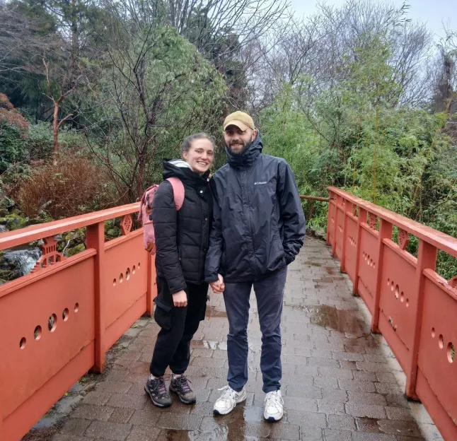 Dani Scott avec Jake dans la campagne écossaise