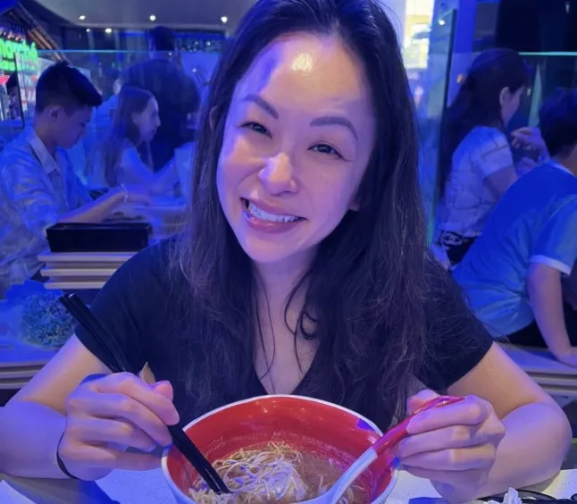 Liv Arnold : Je n'ai pas été fantôme. Je suis resté allumé ? Peut-être ?