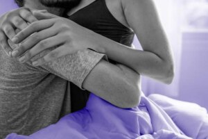 Ne vous sentez pas mal d&rsquo;avoir des filles « mains de piano » : elles sont votre arme secrète au lit