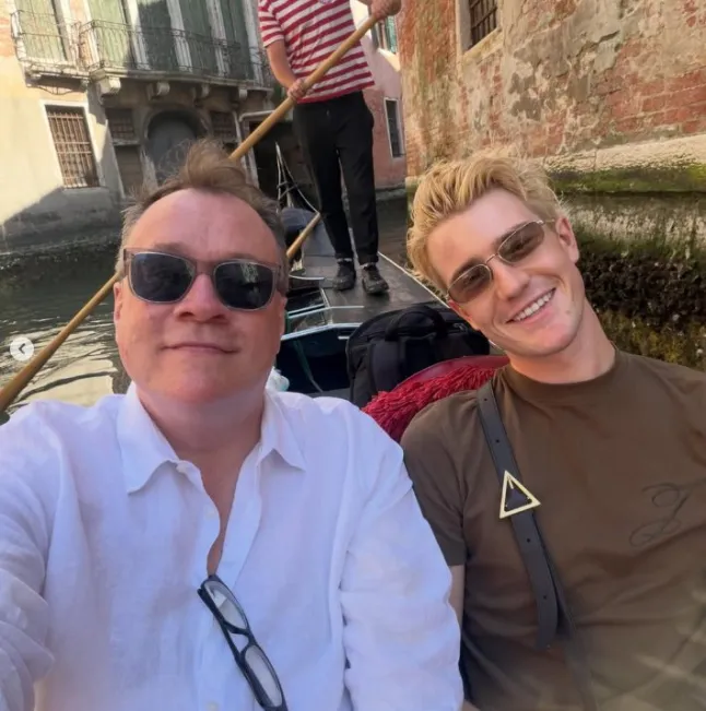 Russell T Davies avec son petit ami Oliver Cole