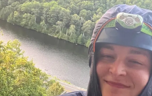 Maria Aldrich : Comment j'ai abordé ma biphobie en tant que femme ouvertement gay