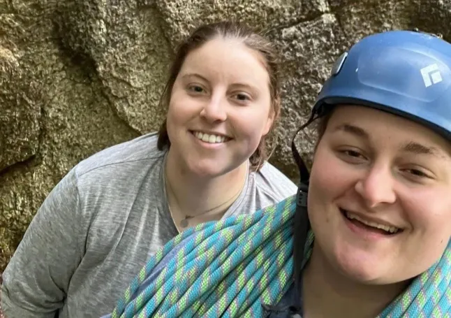 Maria Aldrich : Comment j'ai abordé ma biphobie en tant que femme ouvertement gay