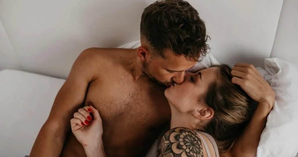 Les femmes bruyantes adorent mais les hommes trouvent « embarrassant »