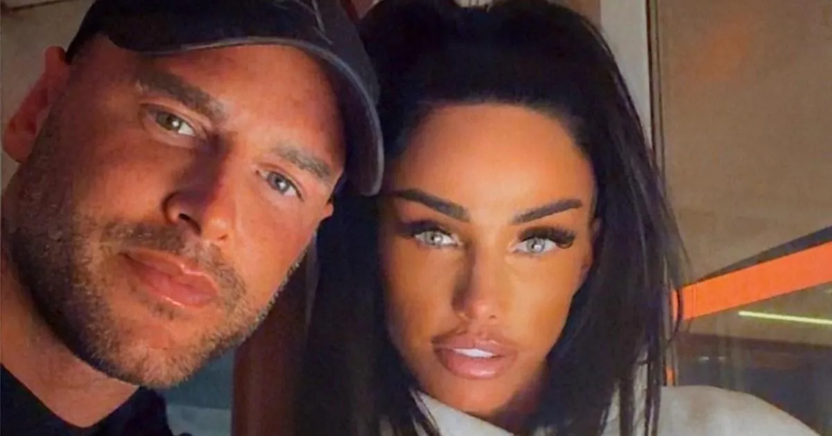 Katie Price admet que « les choses n'ont pas de sens » avec Lee Andrews après avoir largué son mari